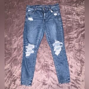 American Eagle Outfitters Women's Ripped Denim Skinny Jeans
